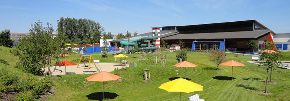 Schwimbad Schwedt Außen II